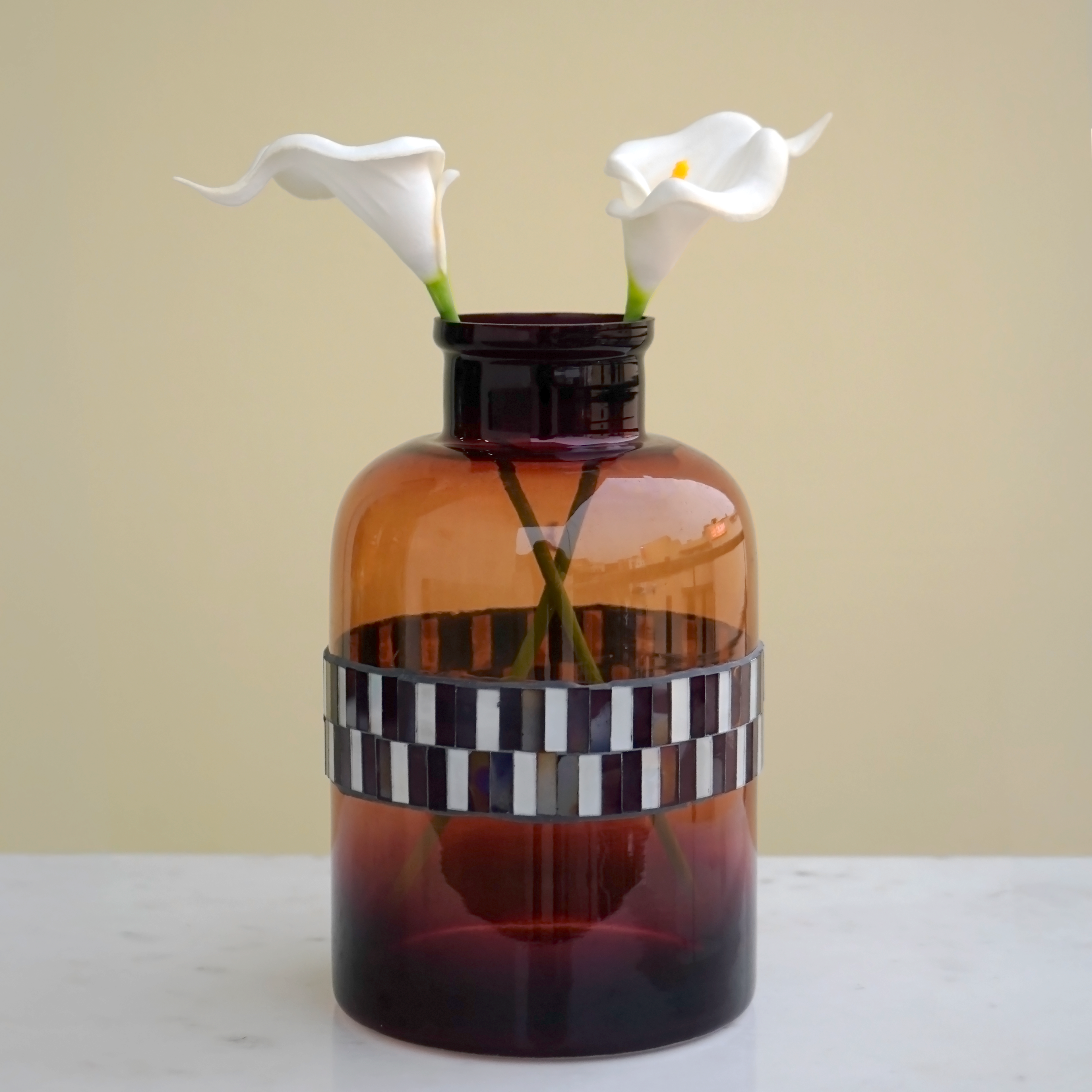 Amber Glass Flower Vase with Mosaics | Casa Kriti