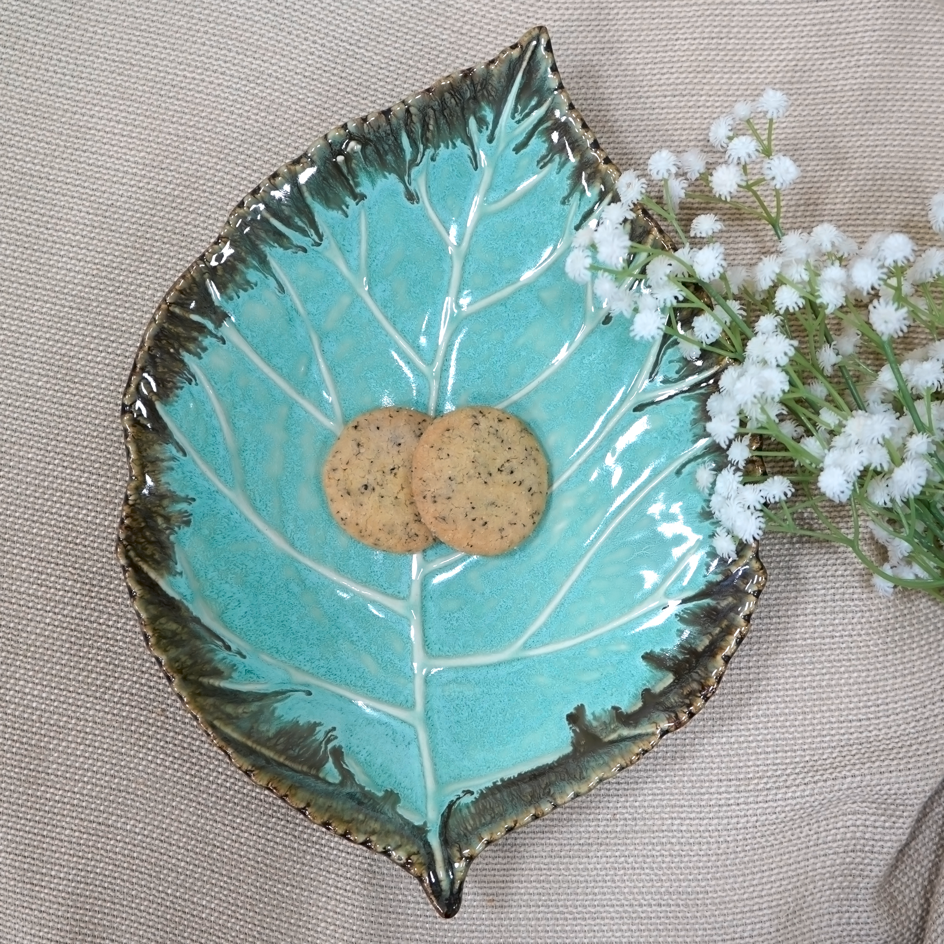 Large Blue Leaf Ceramic Serving Platter | Casa Kriti