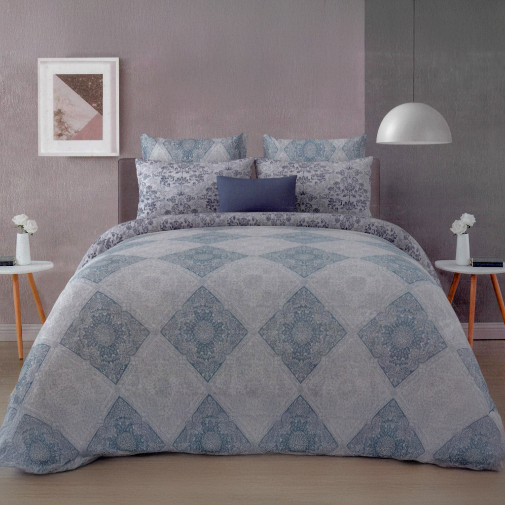 Royal Elegance Reversible King Bed Cover Set | Casa Kriti